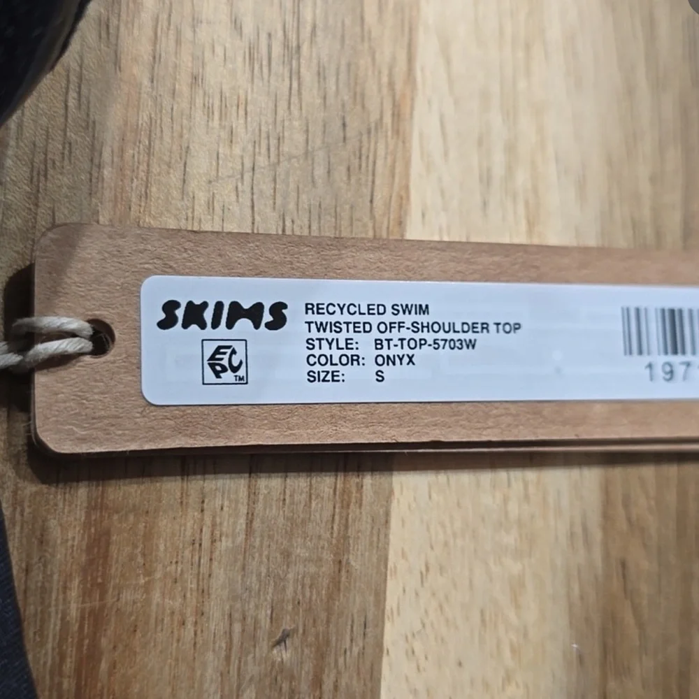 🔥SKIMS SWIMWEAR like new